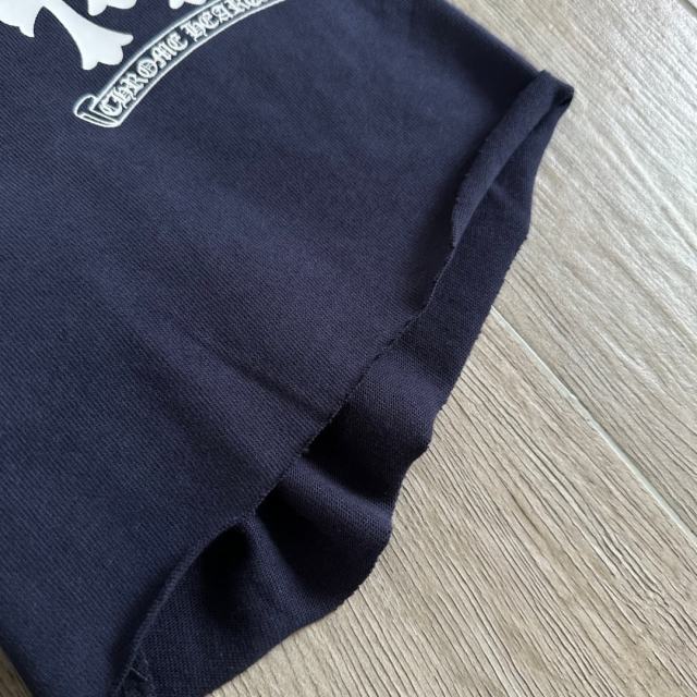 1:1 quality version Sanskrit Cross Graffiti Heart Navy Print Tee & Shorts Set 29334504
