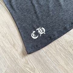 1:1 quality version Window Grille Cross Print On Back V Neck Tee for girls 29306363
