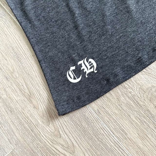 1:1 quality version Window Grille Cross Print On Back V Neck Tee for girls 29306363