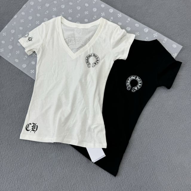 1:1 quality version 27928559 V-Neck Printed Tee 2 colors for girls