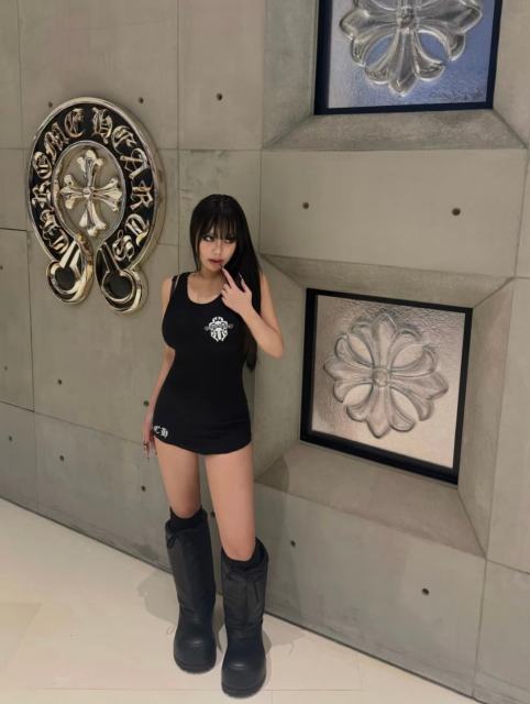1:1 quality version Back Vertical Sword Vine Print Knit Tank Top 2 colors 29334585