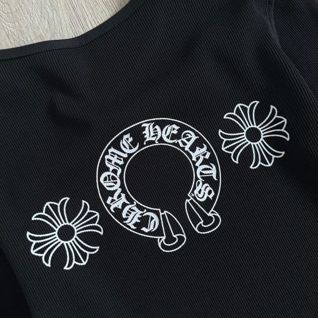 1:1 quality version Horseshoe‑Ring Cross‑Flower‑Slogan‑Prin Waffle Knit Long Sleeve Tee for girls 2 colors 29426217