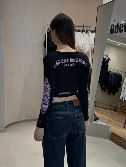 1:1 quality version Pink Gothic Letter Dual Sleeve Floral Print Waffle Knit Cropped Long Sleeve Tee for girls 29426247