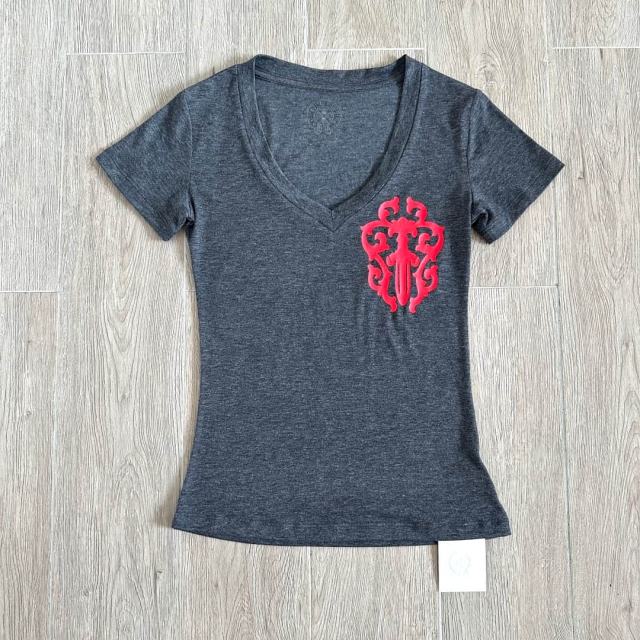 1:1 quality version Sword Vine Red Cross V Neck Print Tee for girls 29306361