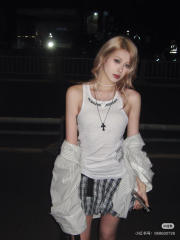 1:1 quality version Heart Vine Pattern White Limited Edition Print Vest Classic Vintage Sleeveless Top For Girls 29380178