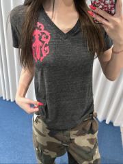 1:1 quality version Sword Vine Red Cross V Neck Print Tee for girls 29306361