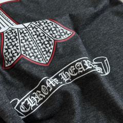 1:1 quality version Window Grille Cross Print On Back V Neck Tee for girls 29306363