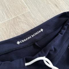 1:1 quality version Sanskrit Cross Graffiti Heart Navy Print Tee & Shorts Set 29334504