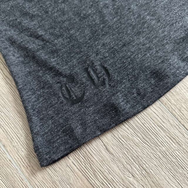 1:1 quality version Camo Crack Sword Vine V Neck Print Tee 2 colors for girls 29306362