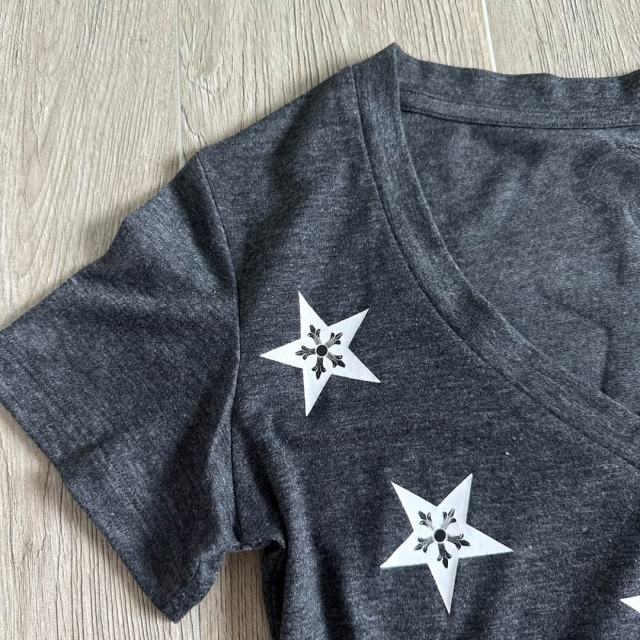 1:1 quality version Pentagram Sanskrit Slogan V Neck Print Tee for girls 29306366