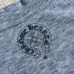 1:1 quality version Sanskrit Sword Print On Back V Neck Tee for girls 29306367