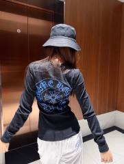 1:1 quality version Blue Horseshoe‑Ring Cross‑Flower‑Print Waffle‑Knit Fitted Long Sleeve Tee for girls 29426214