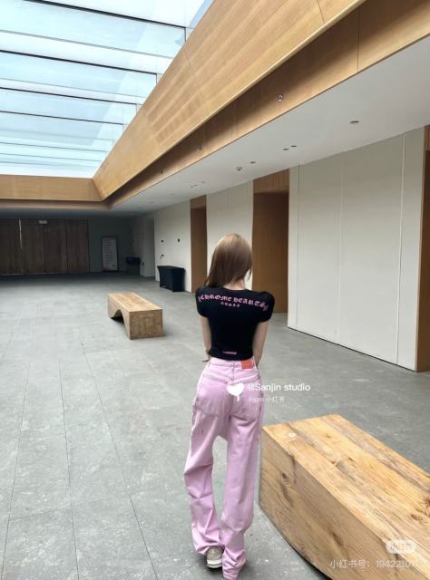 1:1 quality version Chest Scroll Arc Pink Gothic Letter Print Waffle Knit Cropped Tee for girls 29426256