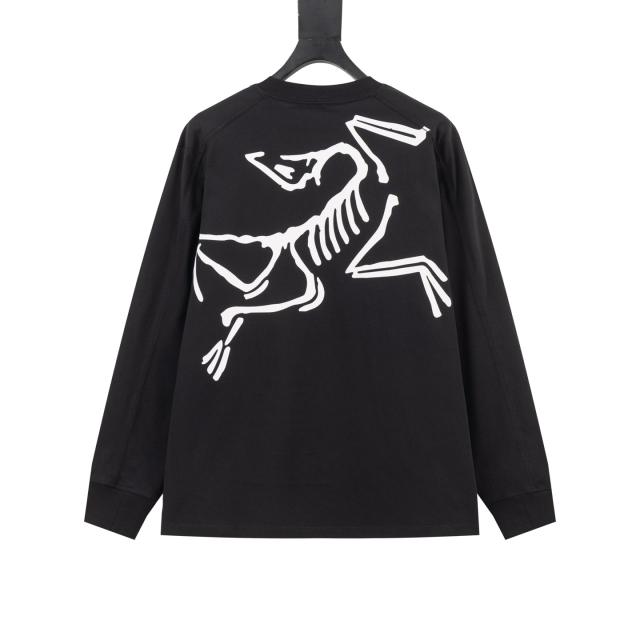 ARC Men Oversized Dinosaur Skeleton Back Print Black Long Sleeve T Shirt