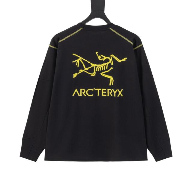 ARC Men Oversized Dinosaur Skeleton Back Print Black Long Sleeve T Shirt
