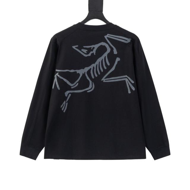 ARC Men Oversized Dinosaur Skeleton Back Print Black Long Sleeve T Shirt