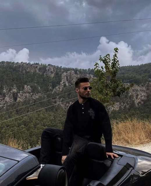 1:1 Top Quality CH Cross Patch Waffle Knit Henley Shirt, Black