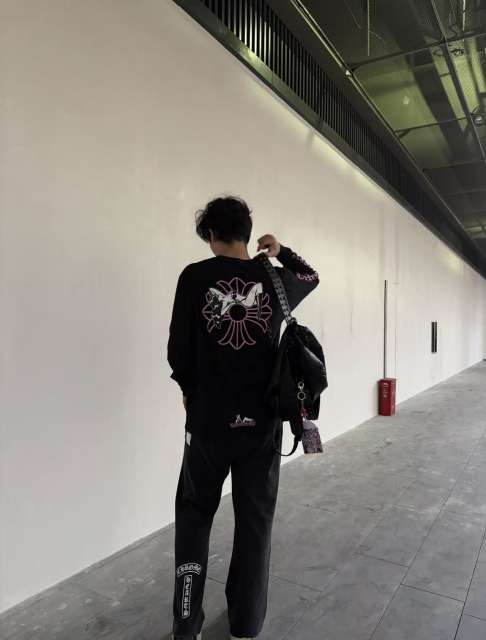 1:1 Quality CH Deadly Doll Black Long Sleeve Tee, Back Pink Floral Girl Graphic Print