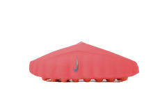 Mind 001 Red Closed Toe Beach Slippers