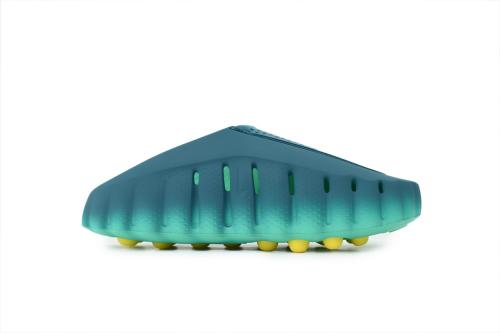 Mind 001 Blue Closed Toe Beach Slippers