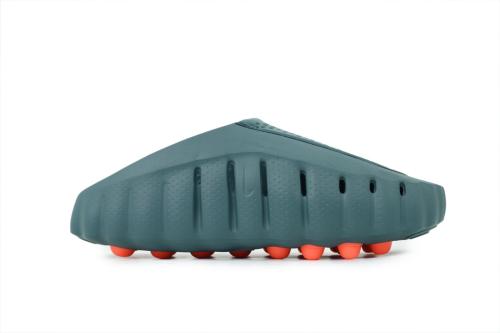 Mind 001 Dark Gray Closed Toe Beach Slippers