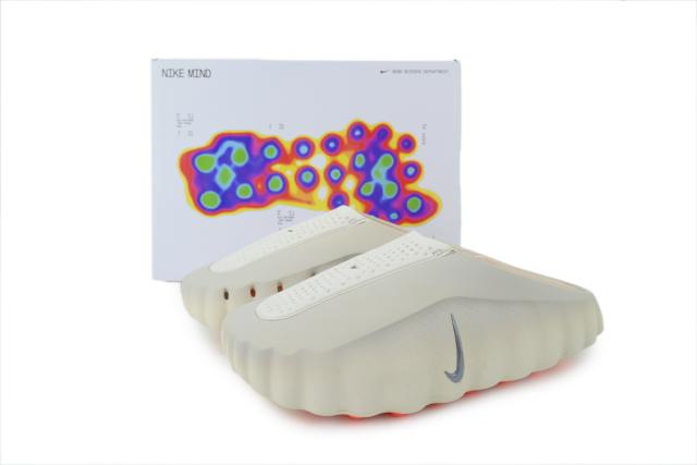 Mind 001 Beige Closed Toe Beach Slippers