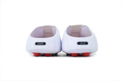 Mind 001 White Closed Toe Beach Slippers