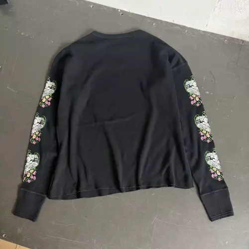 ERD Brian Heart Flower Distressed Long Sleeve T Shirt
