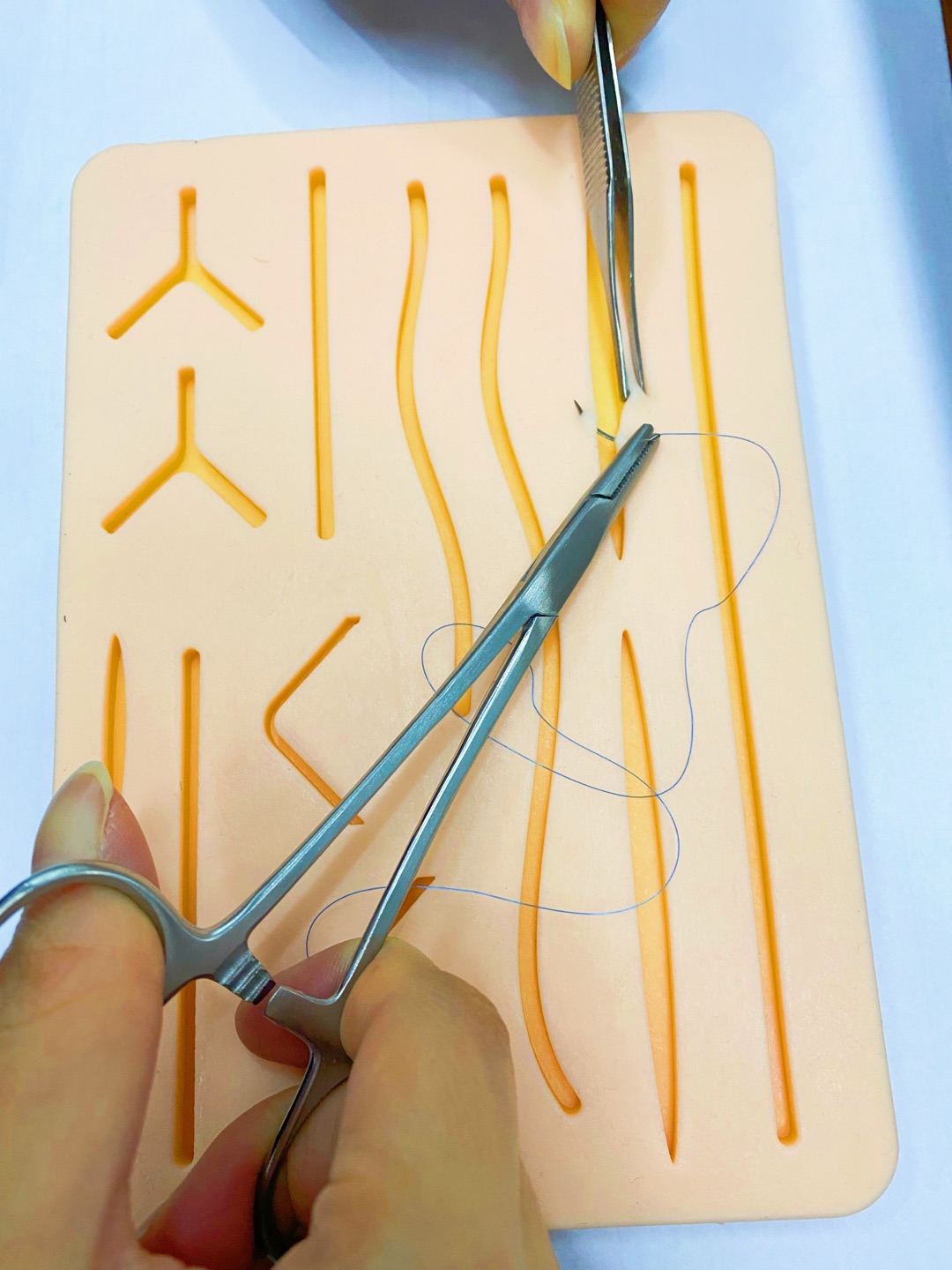 practice simple interrupted suture