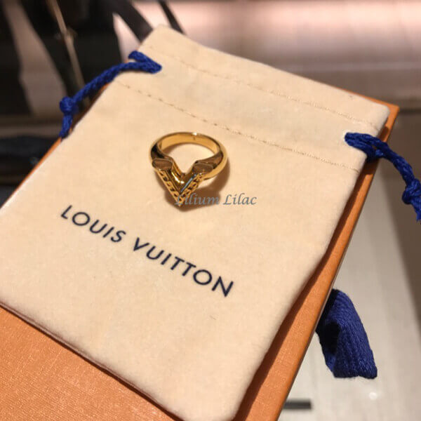 ルイヴィトン指輪コピー Louis Vuitton/ESSENTIAL V GUILLOCHE リング 9120601