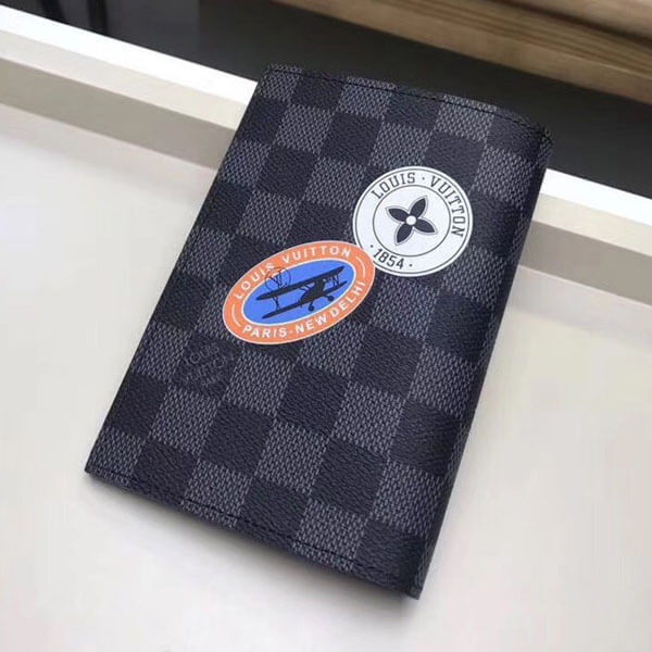 ルイヴィトン スーパーコピー クーヴェルテュール パスポール N61701