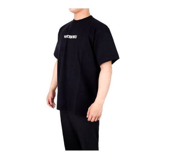 ヴェトモンコピー VETEMENTS ロゴ Tシャツ SS20TR305