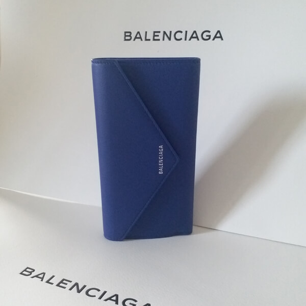 バレンシアガコピー Balenciaga 絶対欲しい ペーパーフラップ長財布201116B132