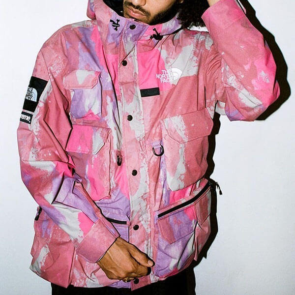 入手困難 Supreme The North Faceスーパーコピー 防水カーゴジャケット70D7