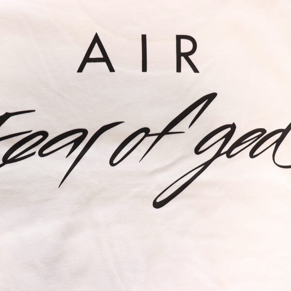 トリプルコラボ激レア! フィアオブゴッド x Nike Air Fear of God Tee Tシャツ コピー 21041557