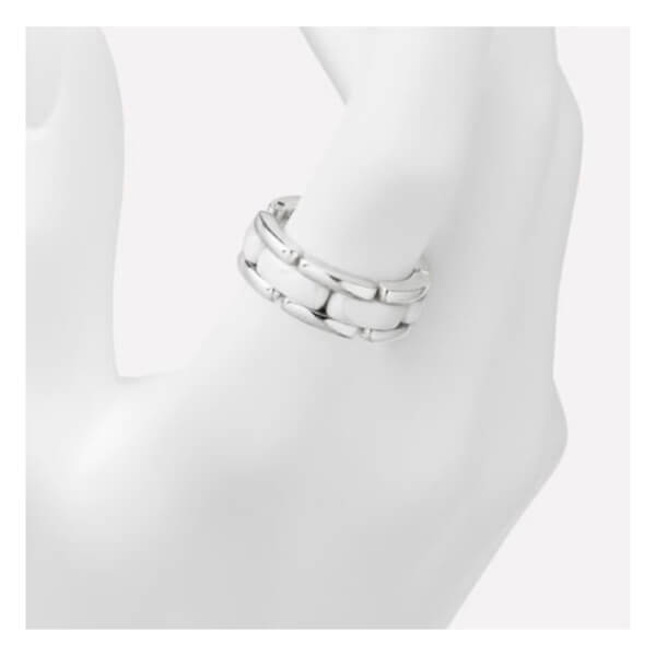 《シンプル☆》CHANEL コピー ウルトラ コレクション 18Kリング 2色 J2642 / J2636