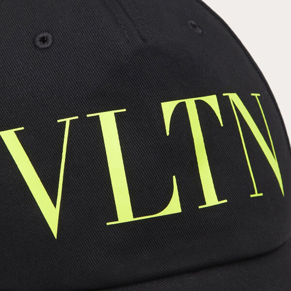 新着★VALENTINO★VLTN ヴァレンティノ キャップ コピー ベースボールキャップ UY2HDA10TWWHW8