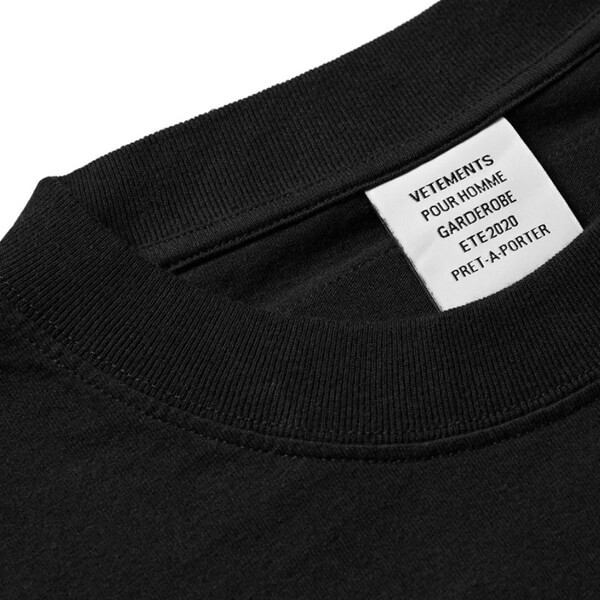 VETEMENTSスーパーコピー オーバーサイズ 刺繍入り コットン Tシャツ 黒 人気201116B14809106