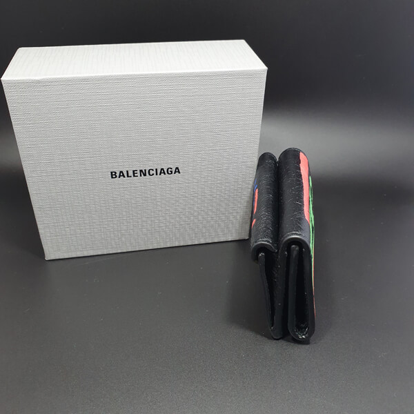 バレンシアガコピーBalenciaga ペーパー グラフィティ三つ折り財布201116B134