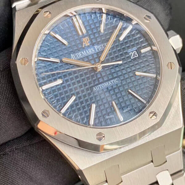 オーデマピゲ ロイヤルオーク 41ｍｍ 15400ST.OO.1220ST.03カテゴリーオーデマピゲ ロイヤルオーク（新品）