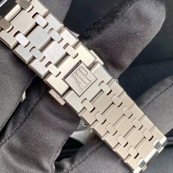 オーデマピゲ ロイヤルオーク 41ｍｍ 15400ST.OO.1220ST.03カテゴリーオーデマピゲ ロイヤルオーク（新品）
