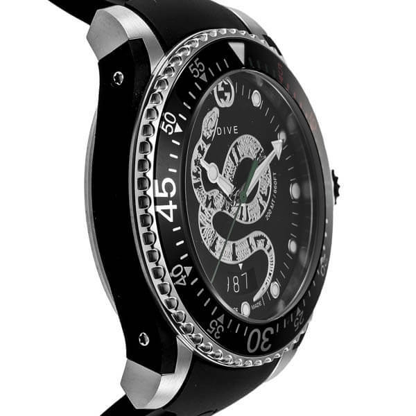 GUCCI(グッチ) スーパーコピー メンズ腕時計 YA136323 ダイブ