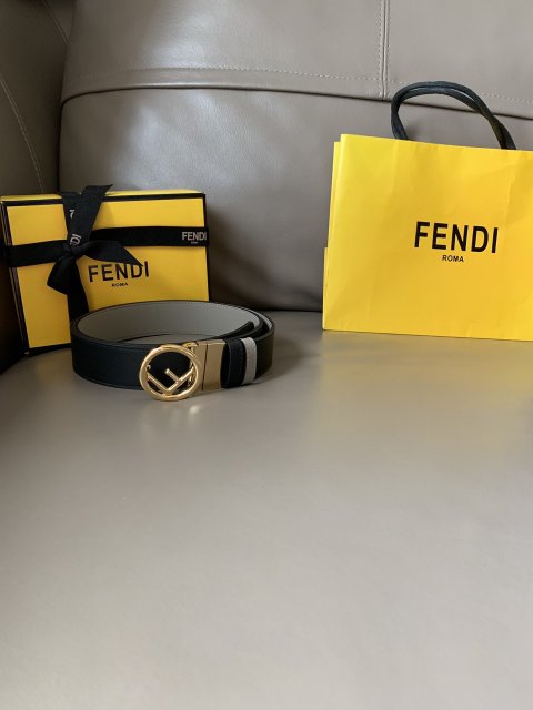 フェンディコピー ベルト FENDI 2021新作  FENDI00006