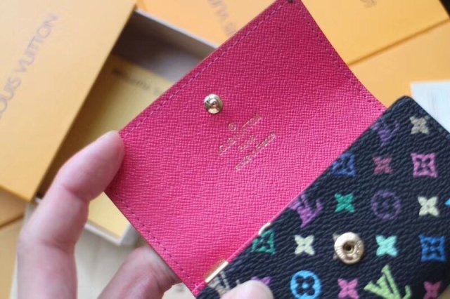 ルイヴィトン財布コピー 大人気2021新品 Louis Vuitton ルイヴィトン財布0001