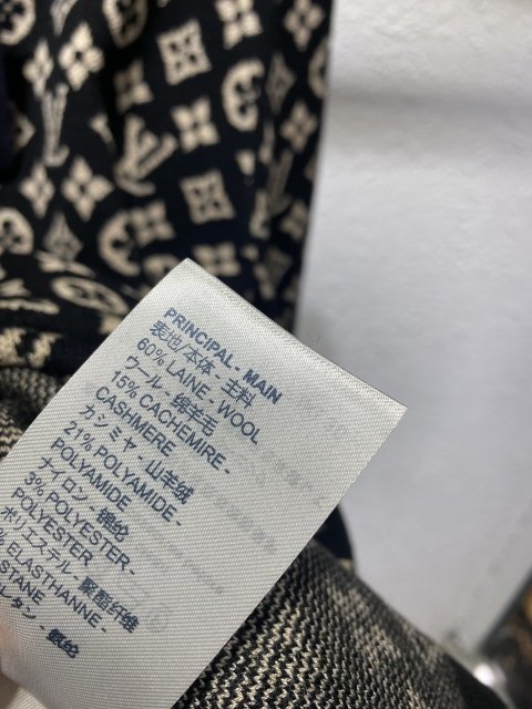 ルイヴィトン服コピー 定番人気2021新品 Louis Vuitton ルイヴィトン服0025