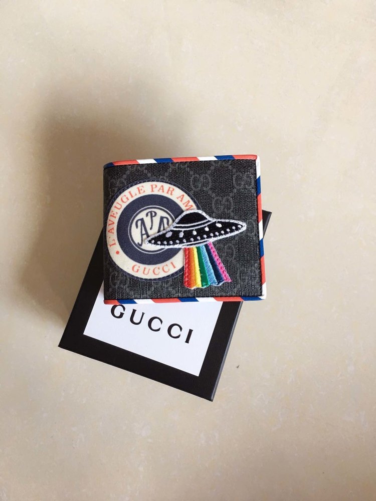 グッチ財布コピー 定番人気2021新品 GUCCI  グッチ財布0122