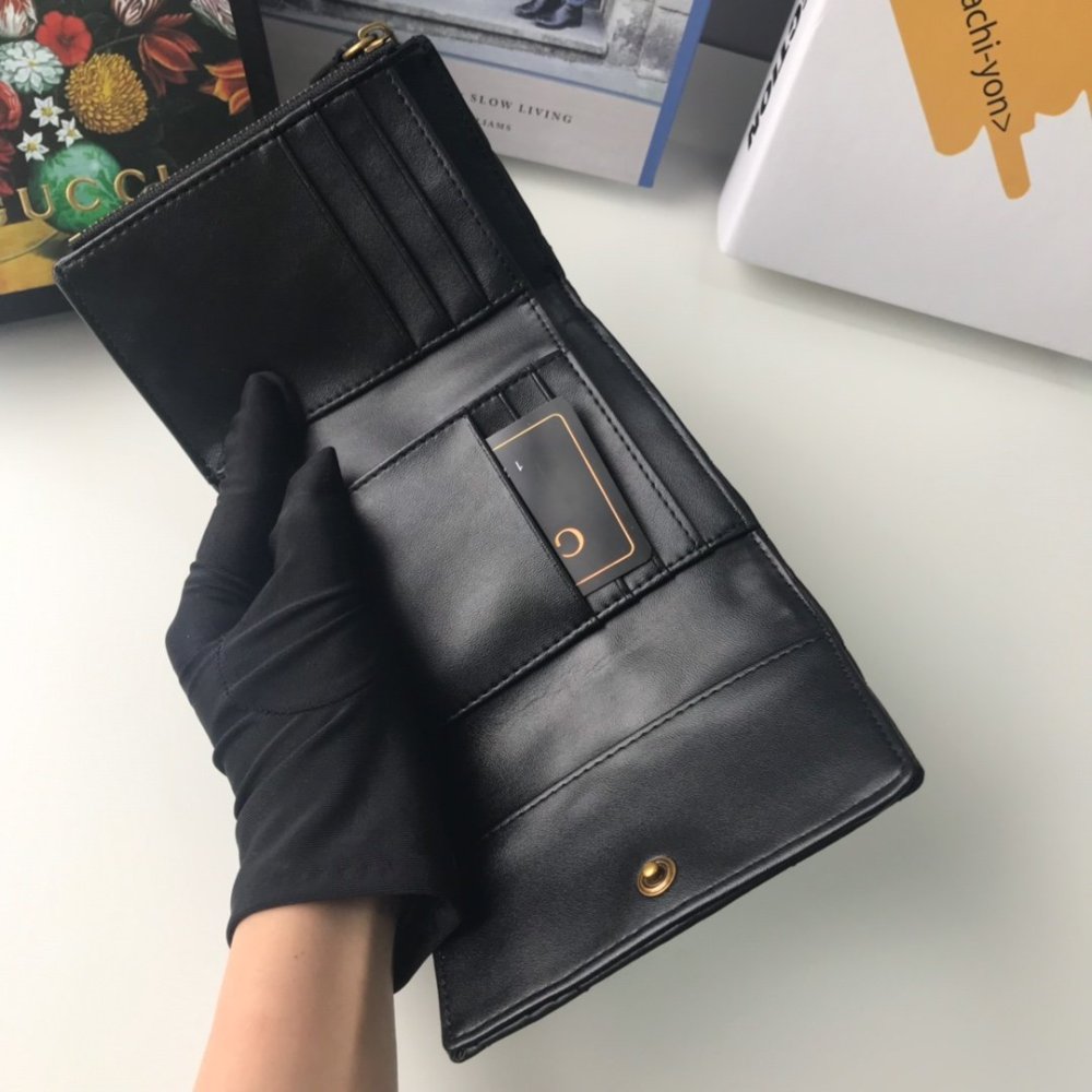 グッチ財布コピー 定番人気2021新品 GUCCI  グッチ財布0172