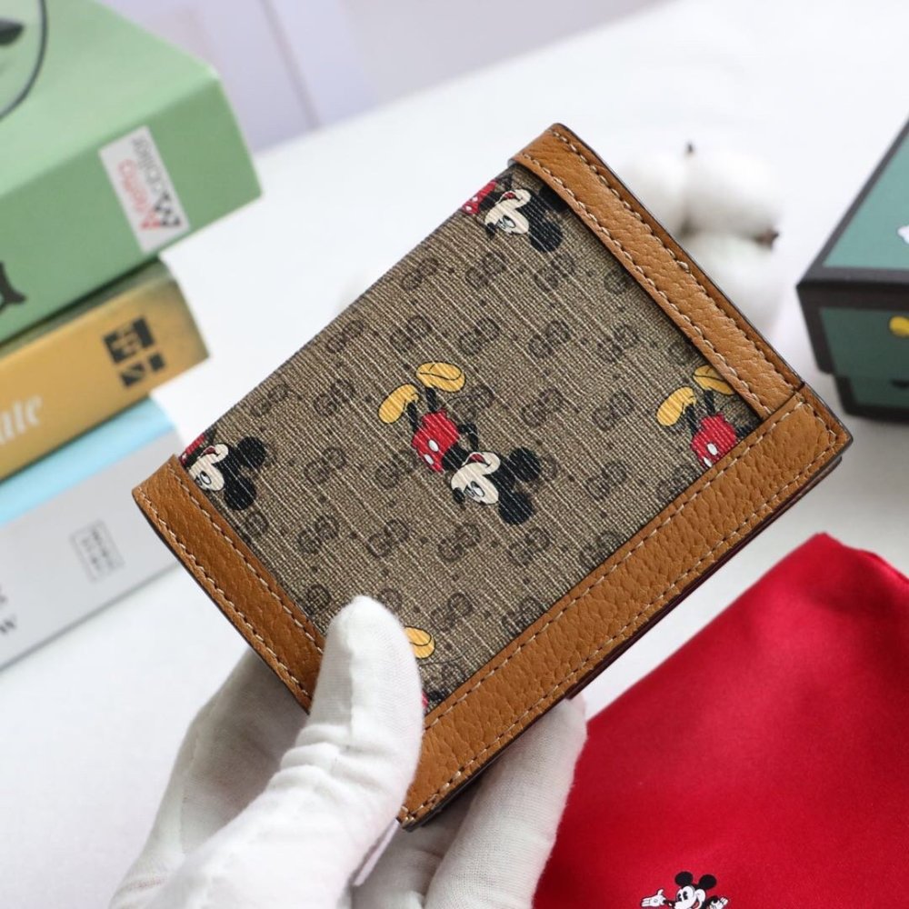 グッチ財布コピー 2021新品注目度NO.1 GUCCI  グッチ財布0069