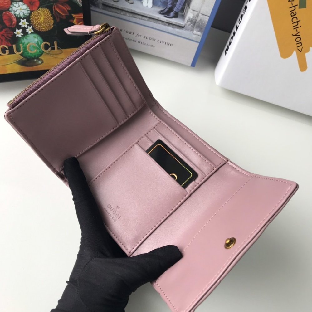 グッチ財布コピー 定番人気2021新品 GUCCI  グッチ財布0177