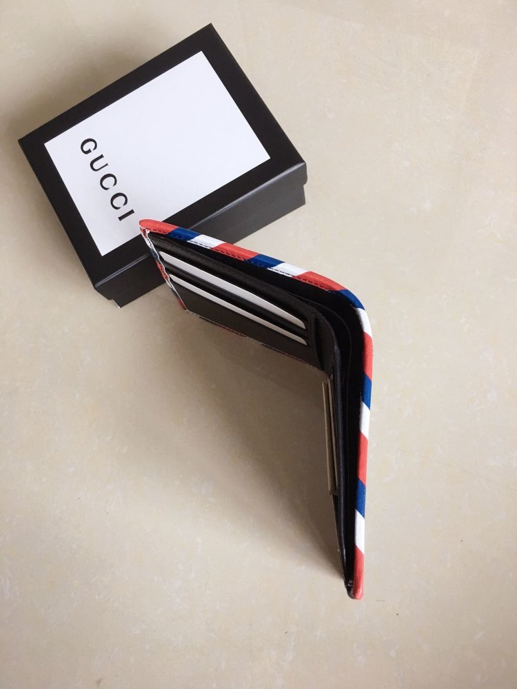 グッチ財布コピー 定番人気2021新品 GUCCI  グッチ財布0121